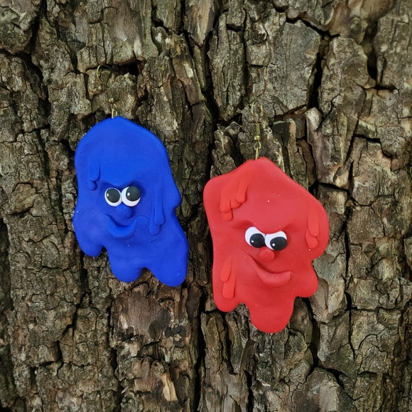 ❤👀💙Monster Face 🔵🔴Earrings - Picture 3 of 5